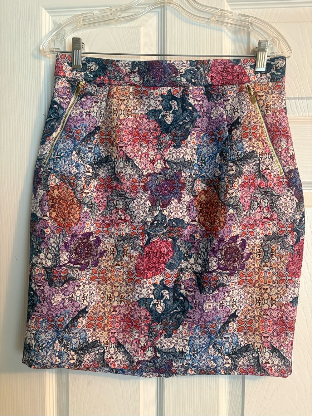 H & M Skirt- Size 12 EUC see measurements